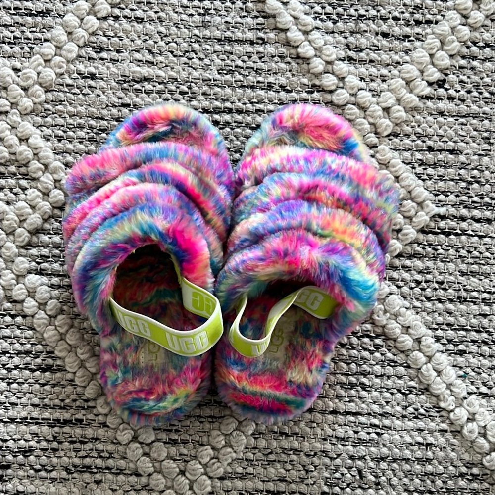 UGG Fluffy Rainbow Slippers